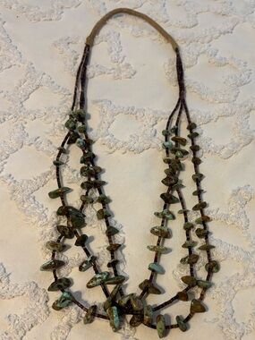 Vintage Native American Santo Domingo Heishi Nugget Turquoise Stone Necklace